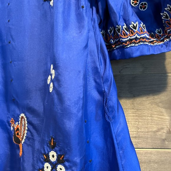 LITHE Anthropologie Embroidered Silk Peacock Boho Peasant Top - Picture 4 of 7